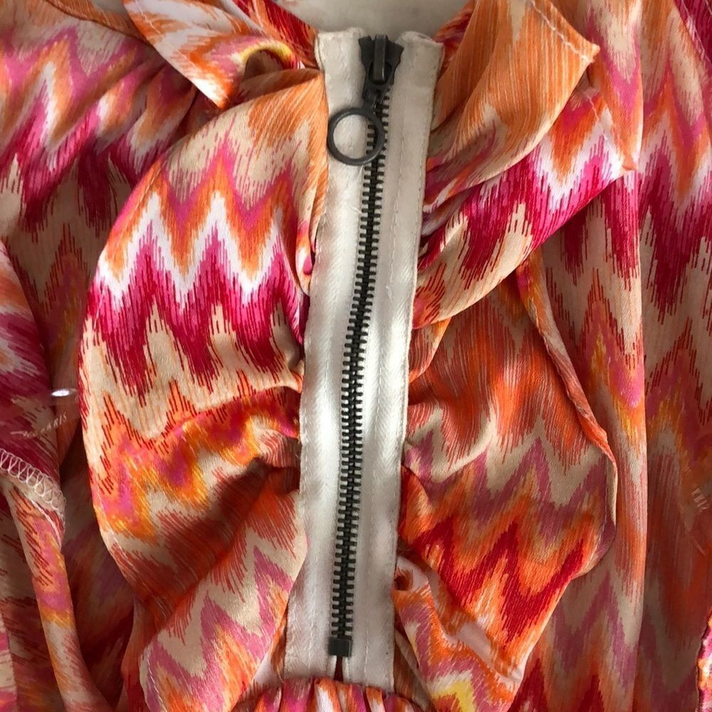 Ali & Kris Ruffled Racerback Tank L Gently Used - Picture 3 of 6